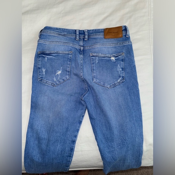 ZARA Mid Rise Skinny Jean 6 - Picture 3 of 5